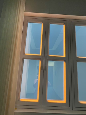 Beli Smart Fake Window Light CRI 95 Wall Mountable L1332*W781*H66mm Dikendalikan oleh App dan Remote untuk Ambience Alam pembuatan online