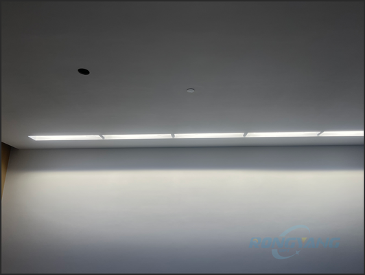membeli Lampu langit-langit LED buatan tanpa kedip-kedip dengan suhu warna 2100K-7500K untuk simulasi cahaya siang alami pembuatan online