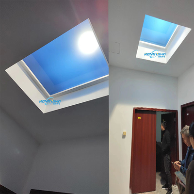 Panel cahaya matahari vertikal dengan paduan aluminium IP65 100-240V