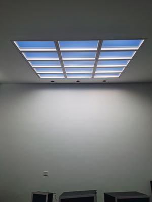 2x2ft Panel Skylight LED Dinamis 150W Spektrum Penuh 2100 ¢ 7500K Aplikasi dan Remote Control Siap