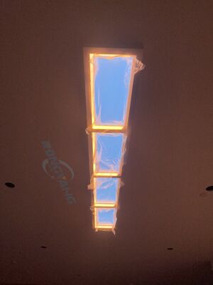 Lampu langit-langit buatan yang dipasang di permukaan dengan CRI > 95 dan jangka waktu hidup 50.000 jam untuk pencahayaan sirkadian